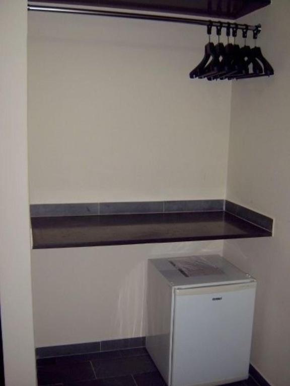 Quarto com 2 Camas de Solteiro